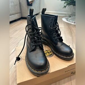 Dr. Martens 1460 W Black Smooth Boots